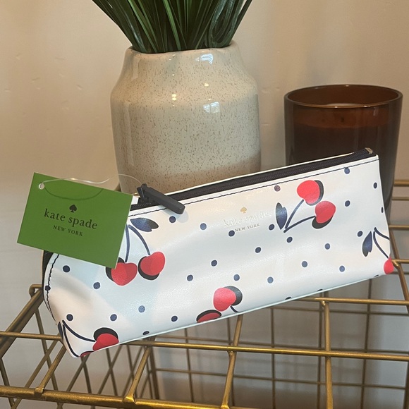 NWT Kate Spade Cherries Pencil Case - Picture 3 of 6